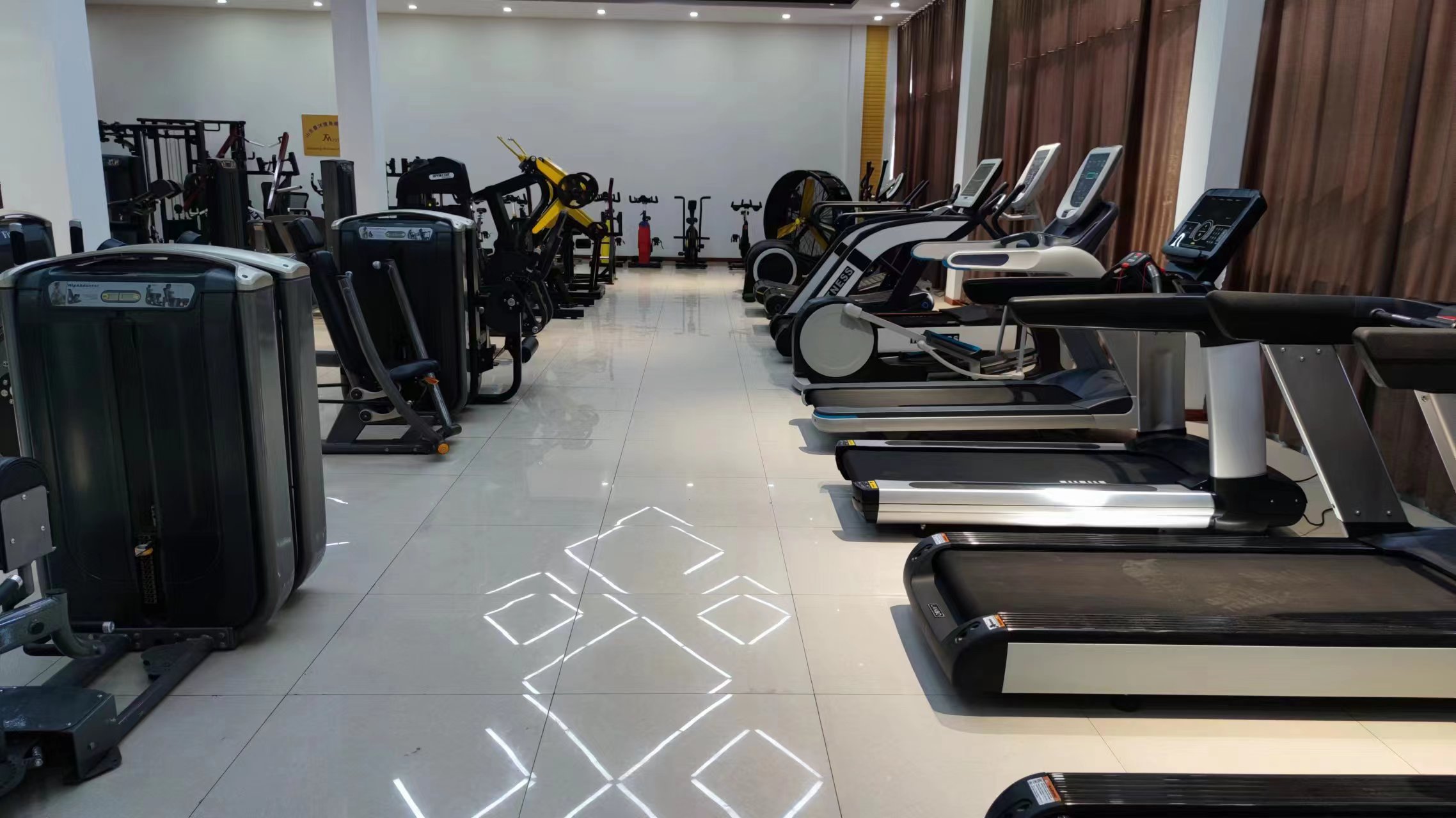 Fitnes avadanlığının təsnifatı və funksiyaları